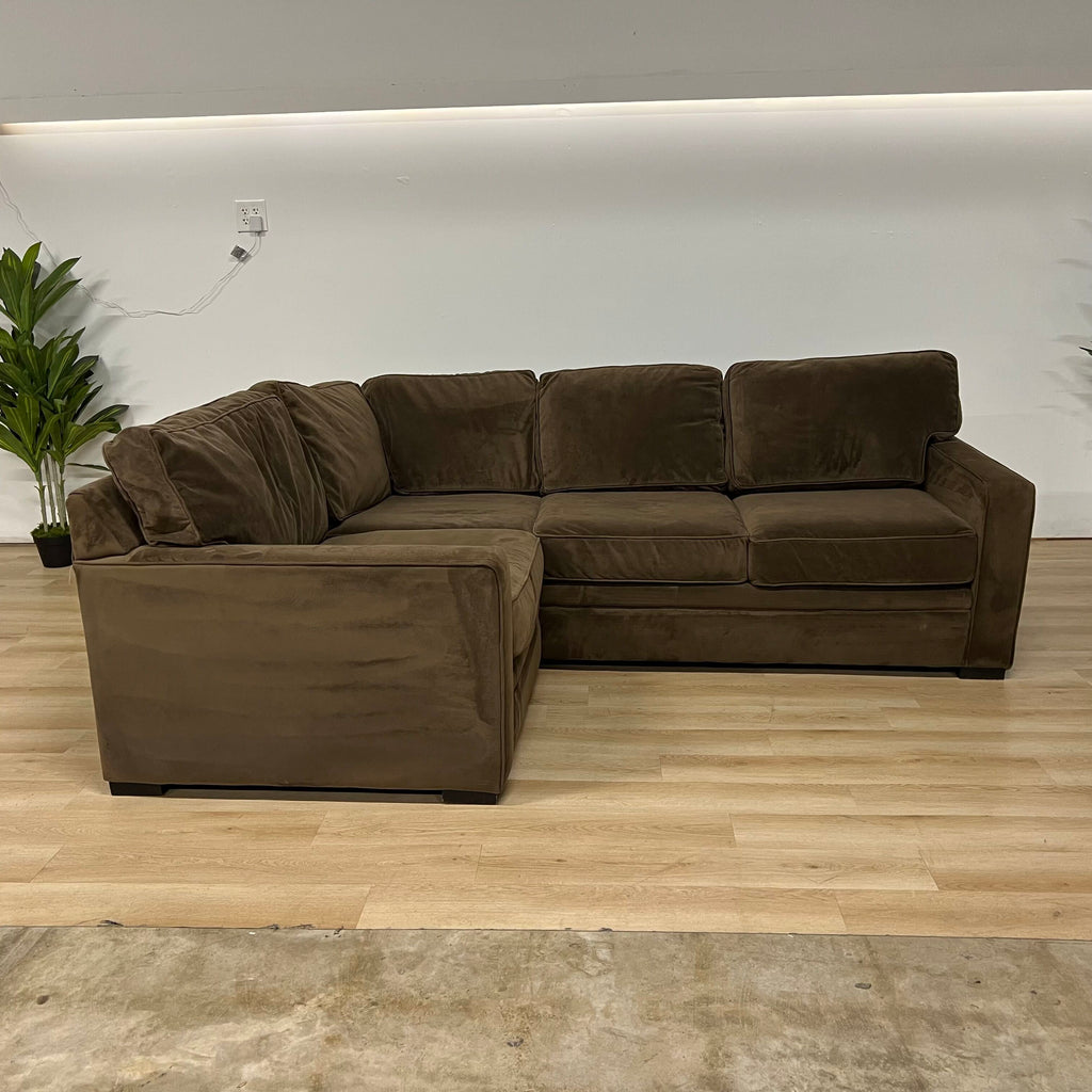Jonathan Louis 2 Piece Sectional