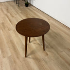 Vecelo Side Table