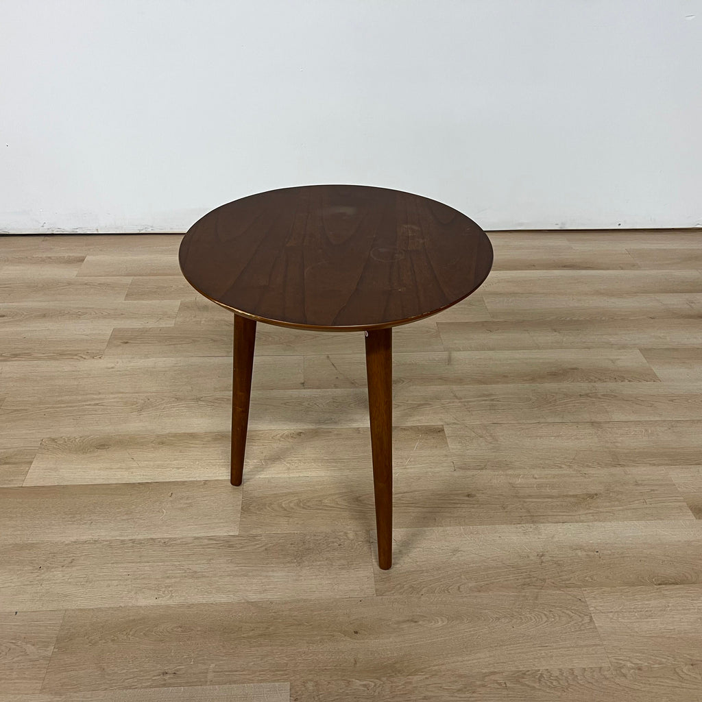 Vecelo Side Table