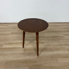 Vecelo Side Table