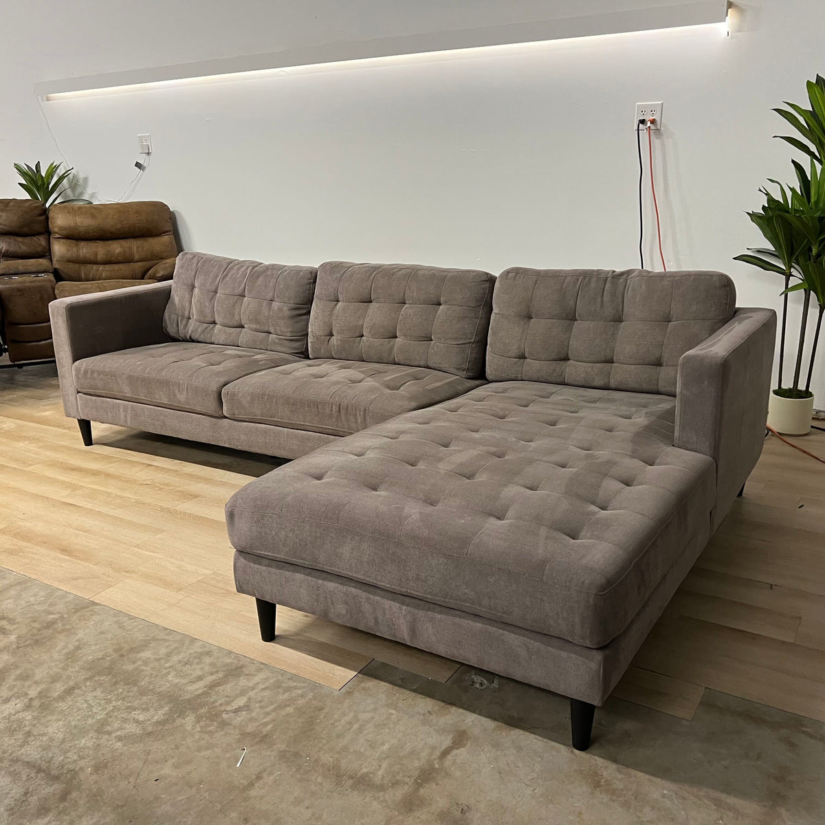 Acanva Mid Century Tufted Sectional