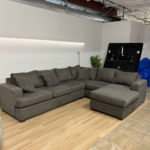 Living Spaces 3 Piece U-shape Sectional