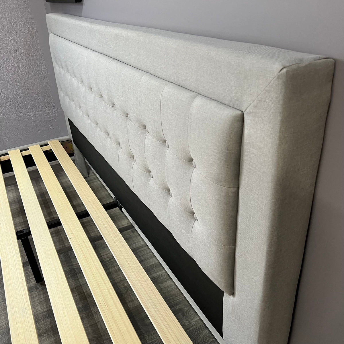 Zinus Gray King Bed Frame