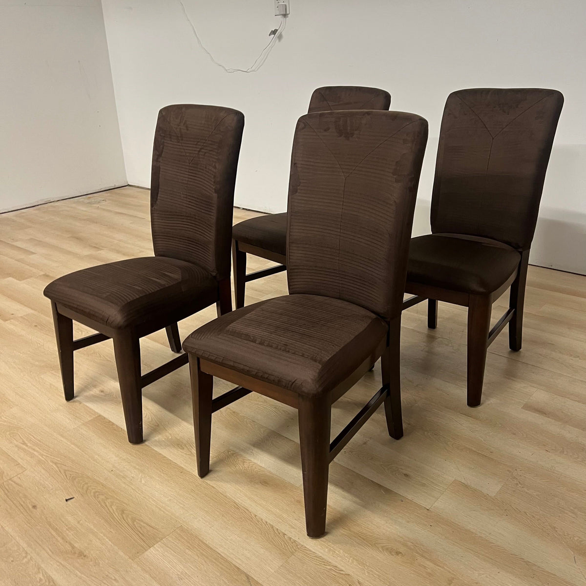 Cort Beaumont Dining Chairs Set Of 4