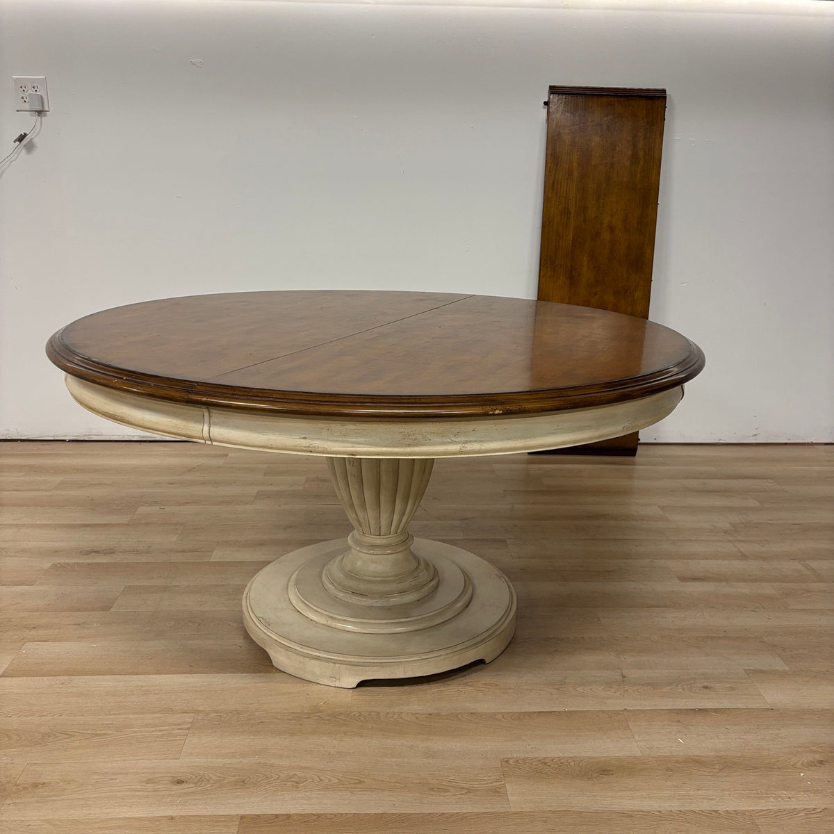 Art Furniture Round Extendable Dining Table