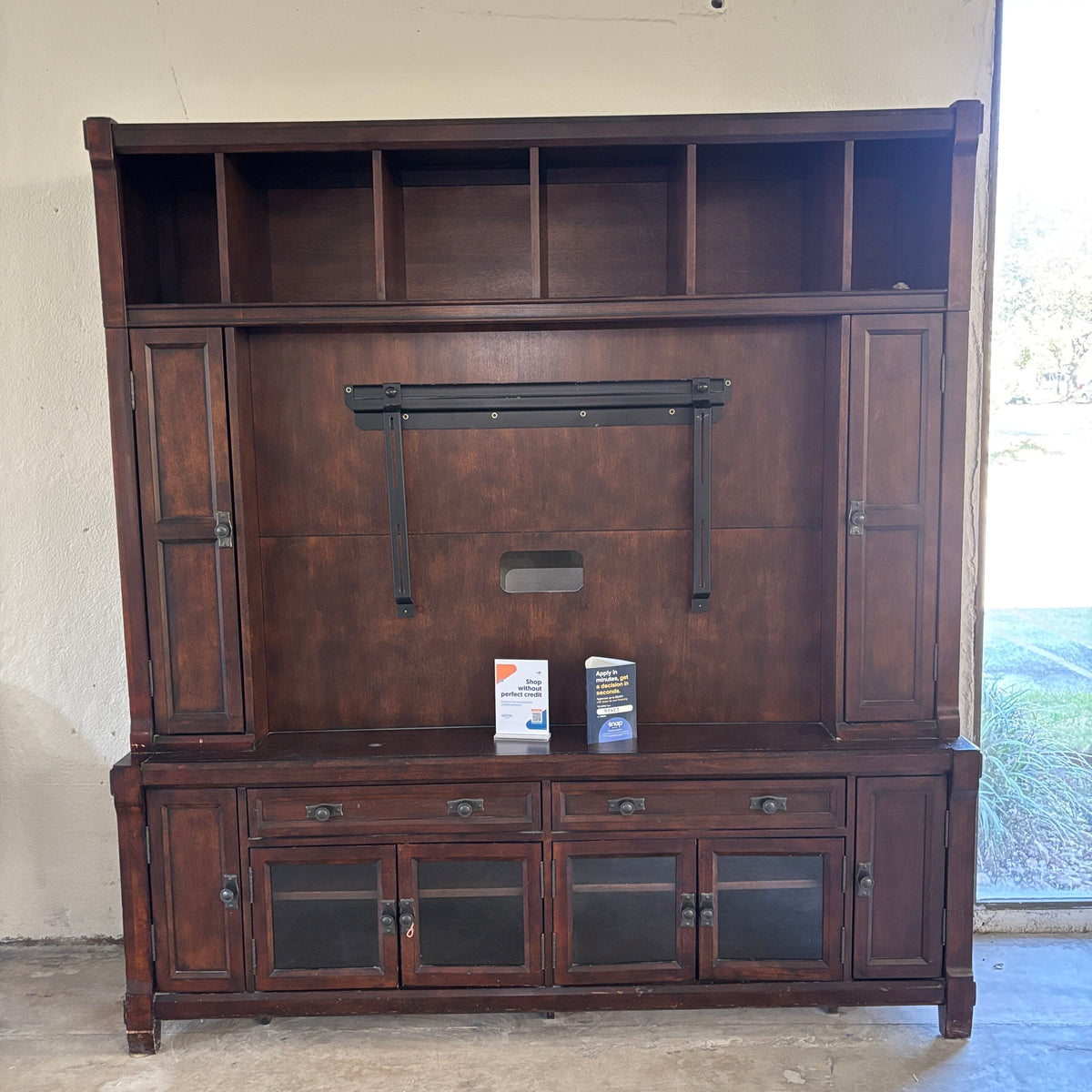 Ashley Furniture Roslyn Heights Entertainment Center