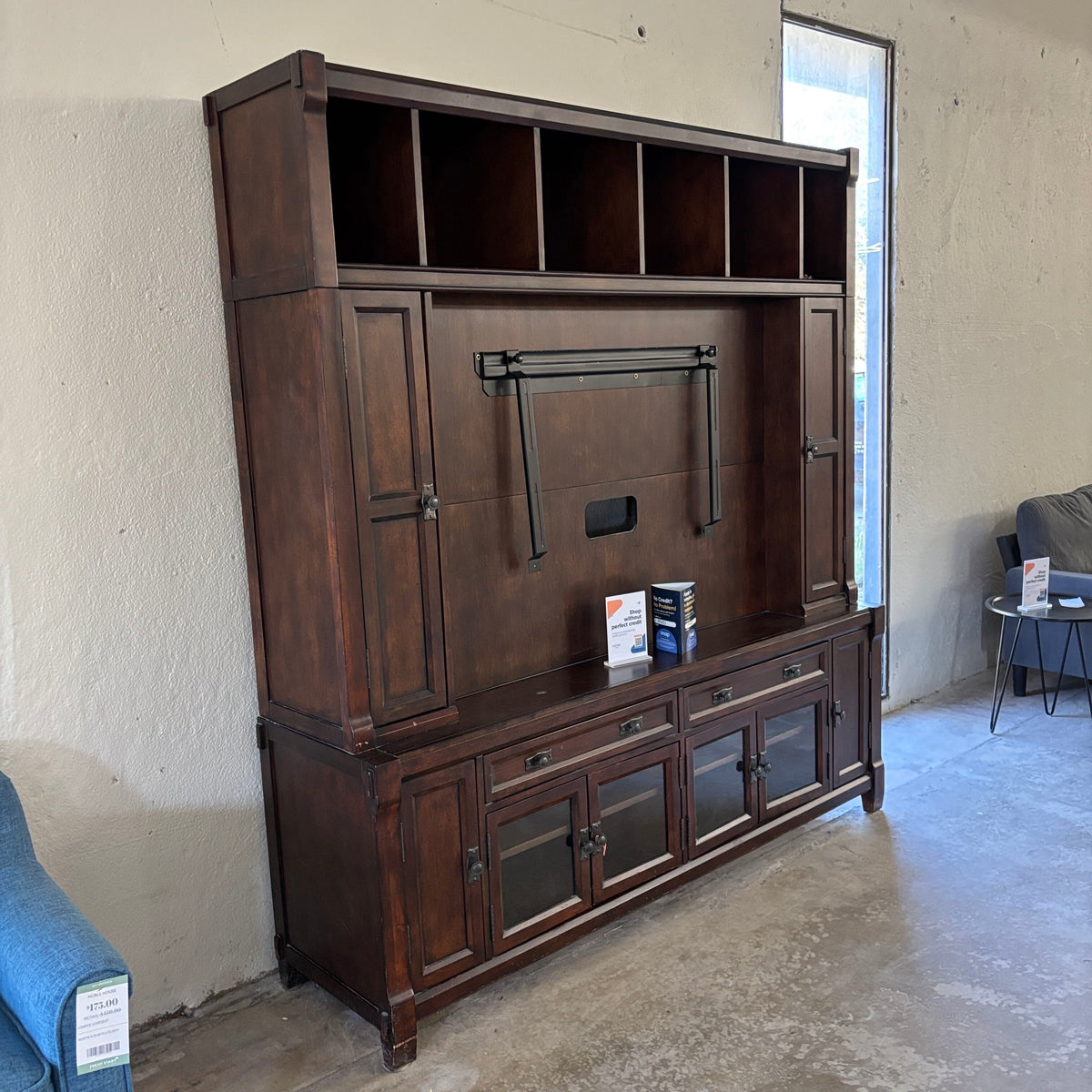 Ashley Furniture Roslyn Heights Entertainment Center