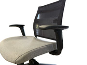 Focus Mid-Back Task Chair Sit On It