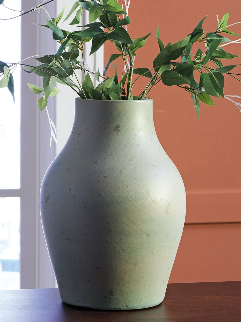 Baychester Vase -  Ashley Furniture Vase