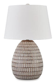 Darrich Lamp Set -  Ashley Furniture Table Lamp Set  Fresh Start Furniture