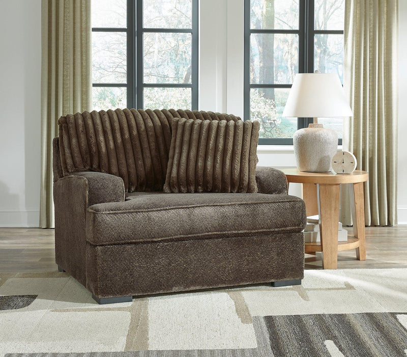 Aylesworth Upholstery Package -  Ashley Furniture Living Room Set