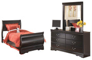 Huey Vineyard Bedroom Set Ashley Furniture Bedroom Set 5-Piece: Dresser & Mirror/Bed (Headboard, Footboar Fresh Start Furniture