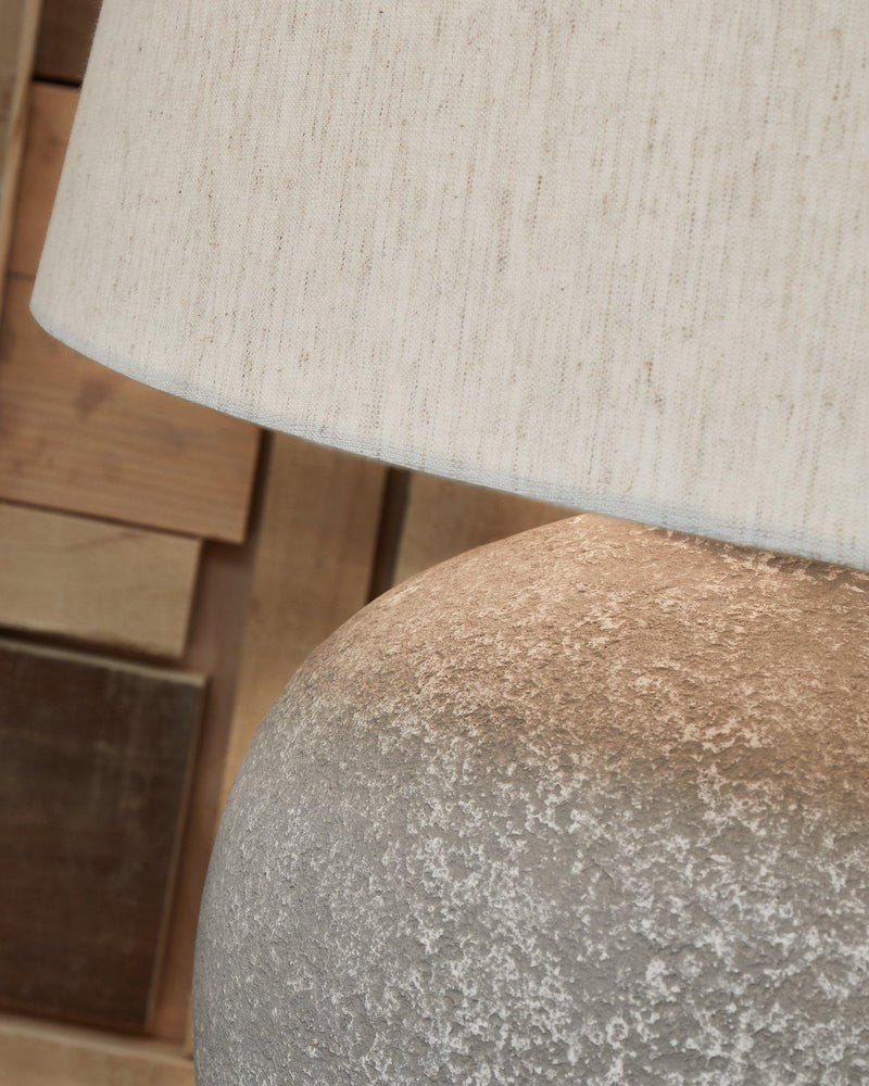 Dreward Lamp Set -  Ashley Furniture Table Lamp Set  Fresh Start Furniture