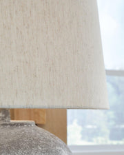 Dreward Lamp Set -  Ashley Furniture Table Lamp Set  Fresh Start Furniture