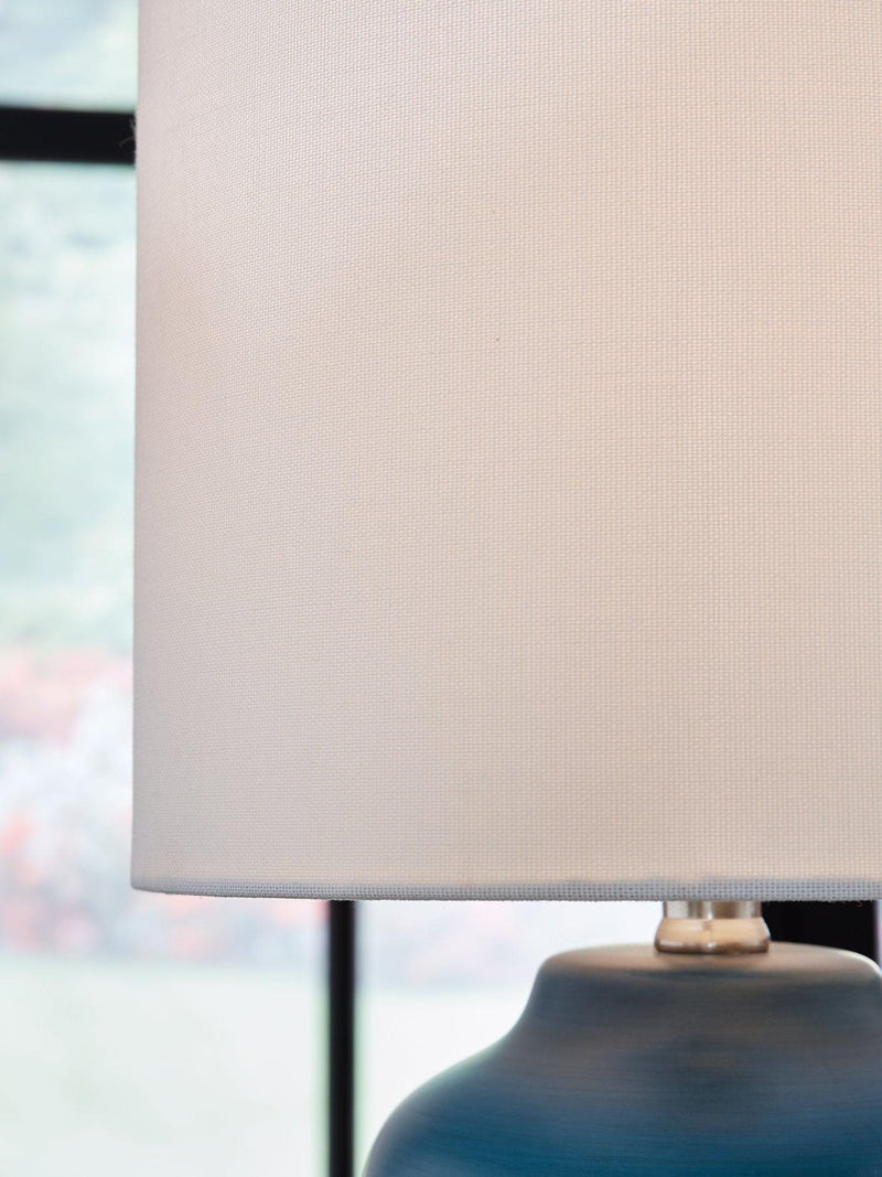 Gierburg Lamp Set Ashley Furniture Table Lamp Set  Fresh Start Furniture