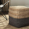 Poufs