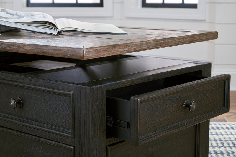 Tyler Creek Occasional Table Set -  Ashley Furniture Table Set  Fresh Start Furniture