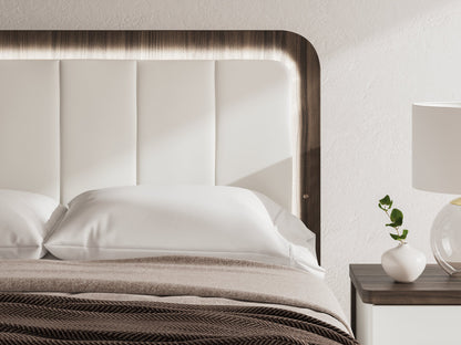 Kendanport Upholstered Bed