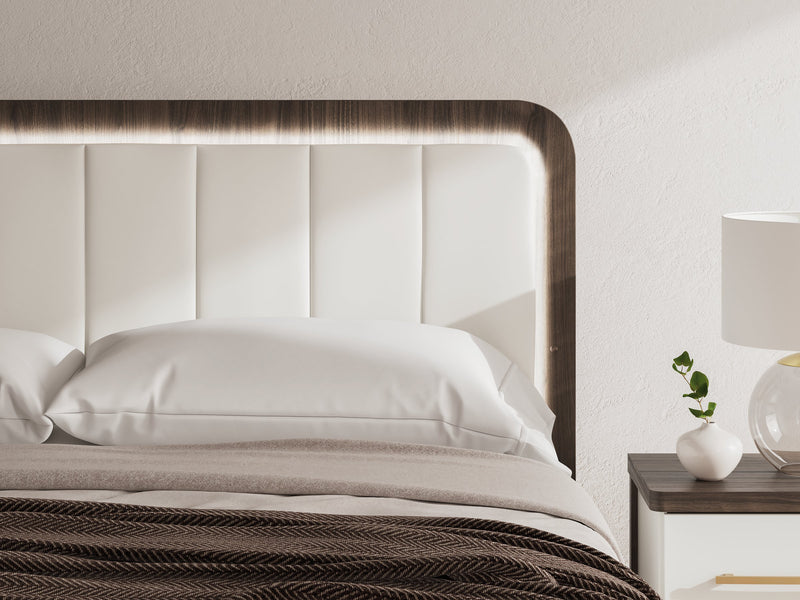 Kendanport Upholstered Bed -  Ashley Furniture Bed  Fresh Start Furniture
