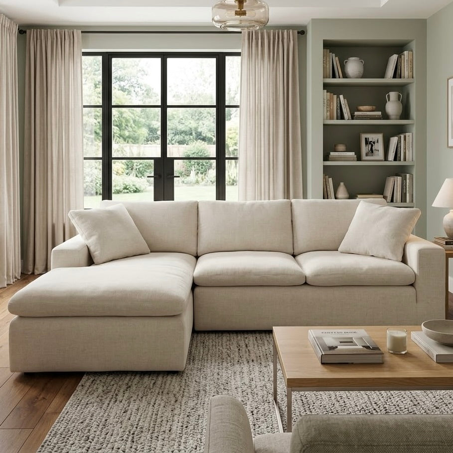 Four hands Plume 2-Piece Sectional