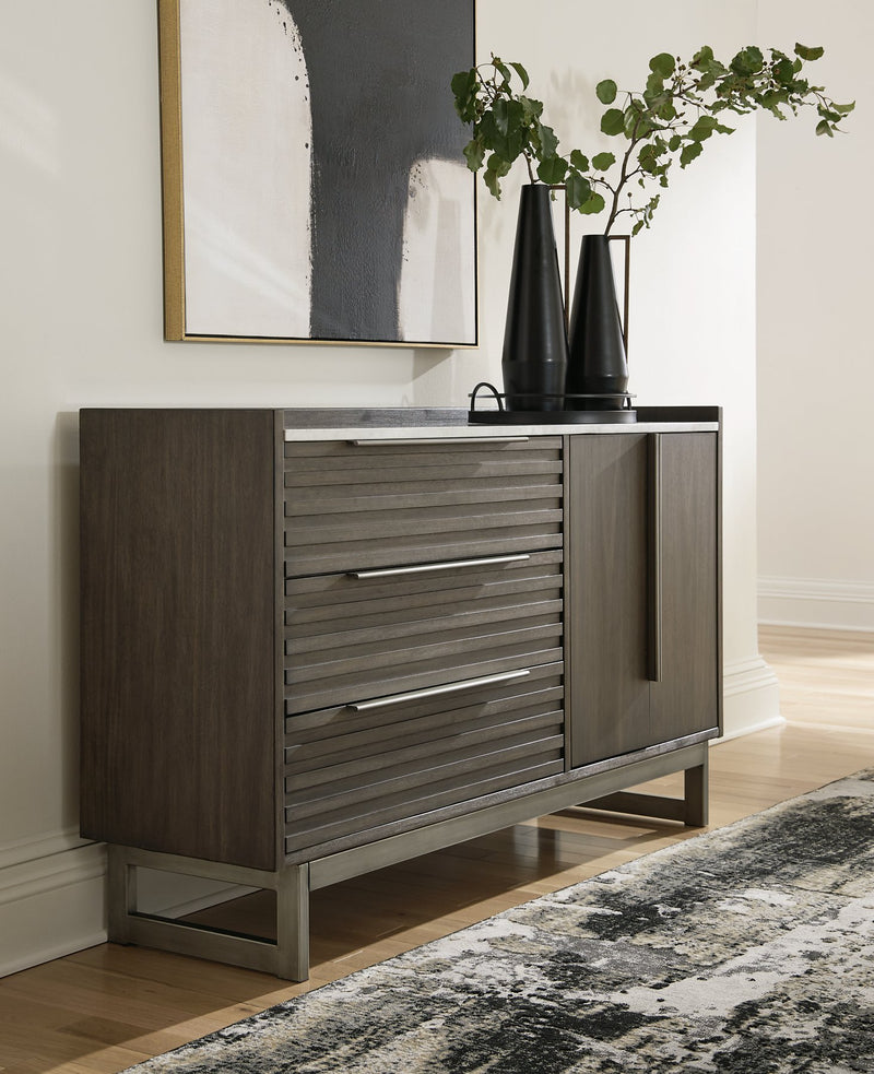 Arkenton Dresser and Mirror -  Ashley Furniture Dresser & Mirror