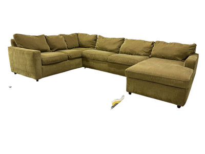 Retreat Corner Sectional with Chaise