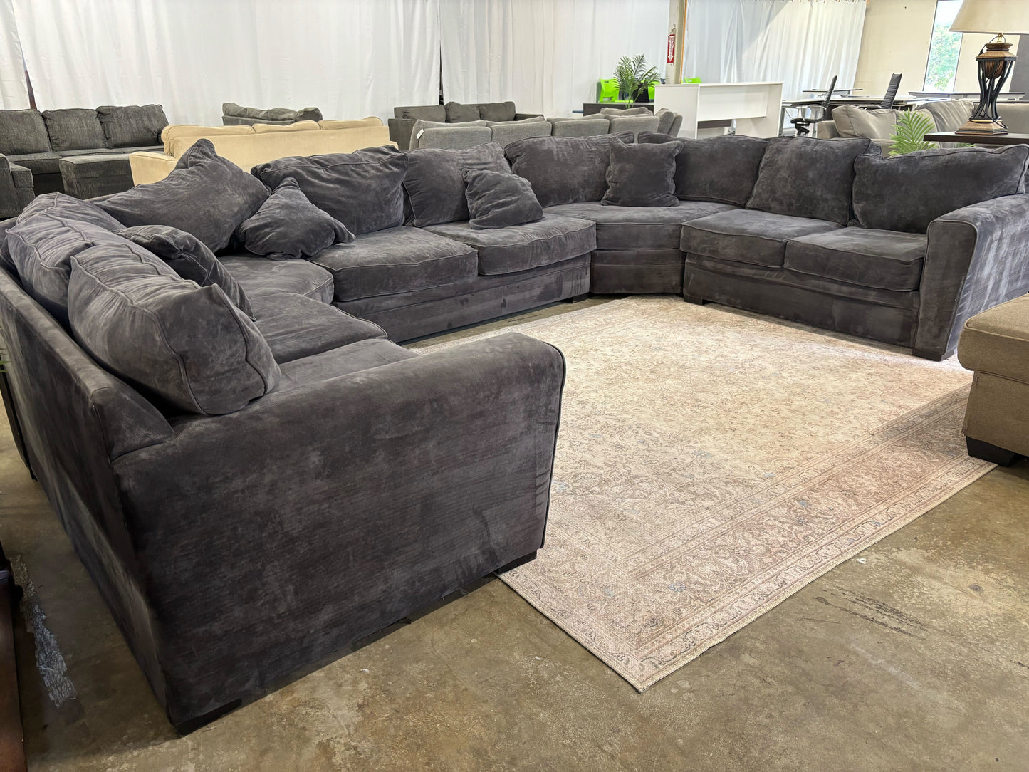 Artemis II 5-pc Sectional