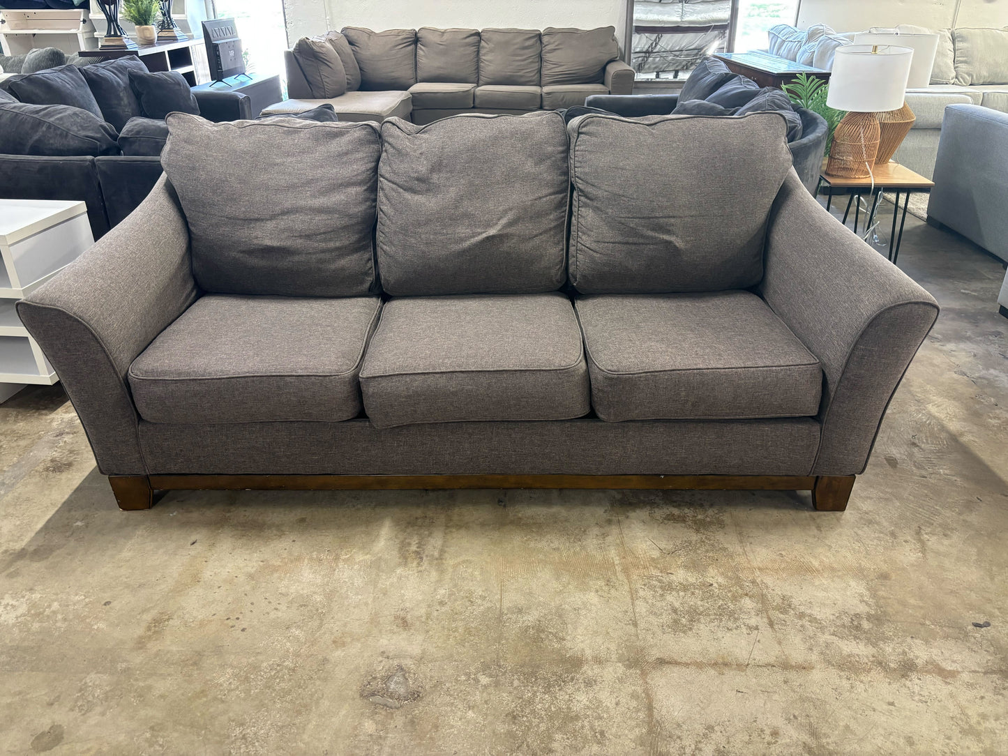 Signature Design Janley Sofa
