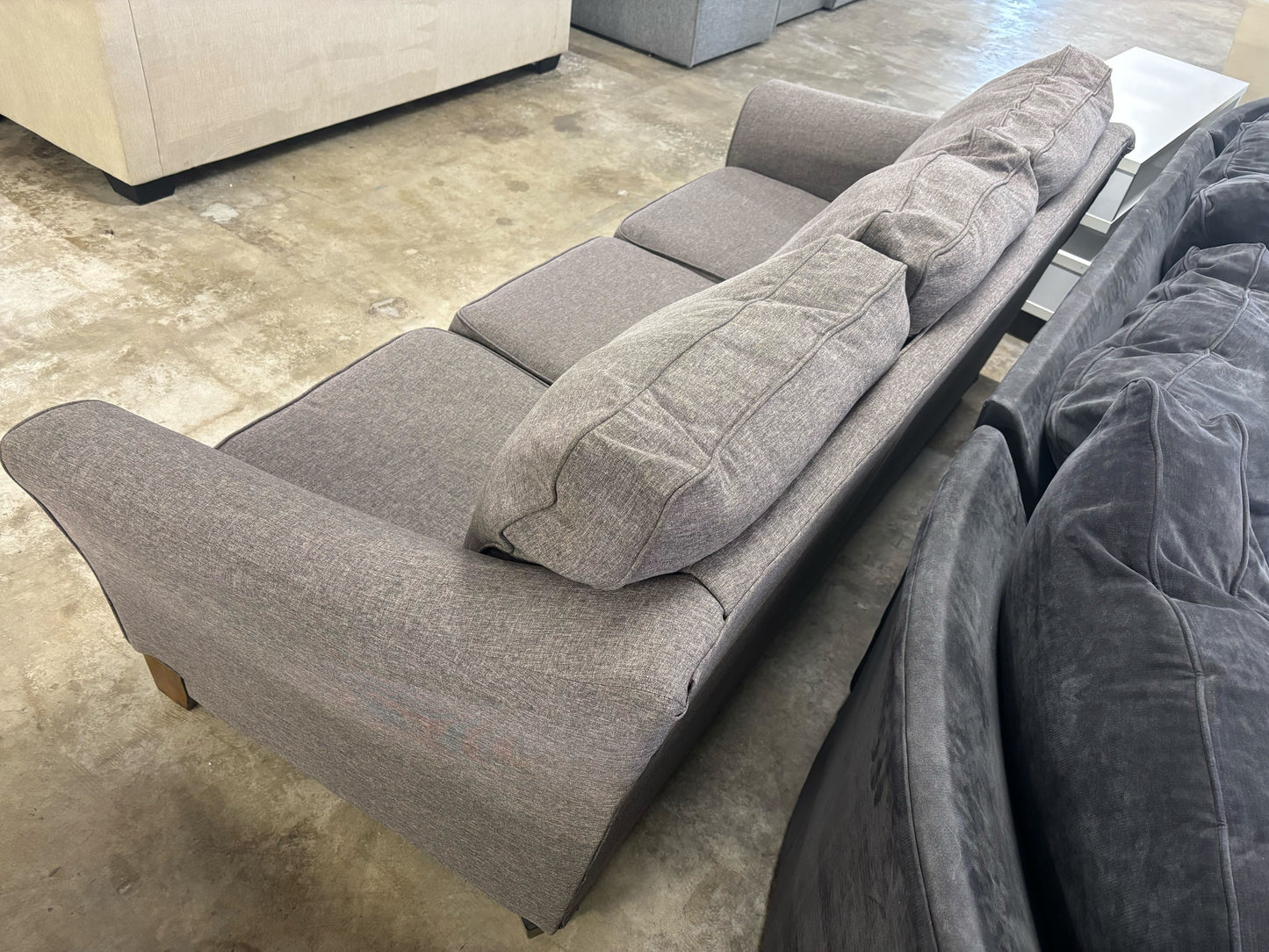 Signature Design Janley Sofa