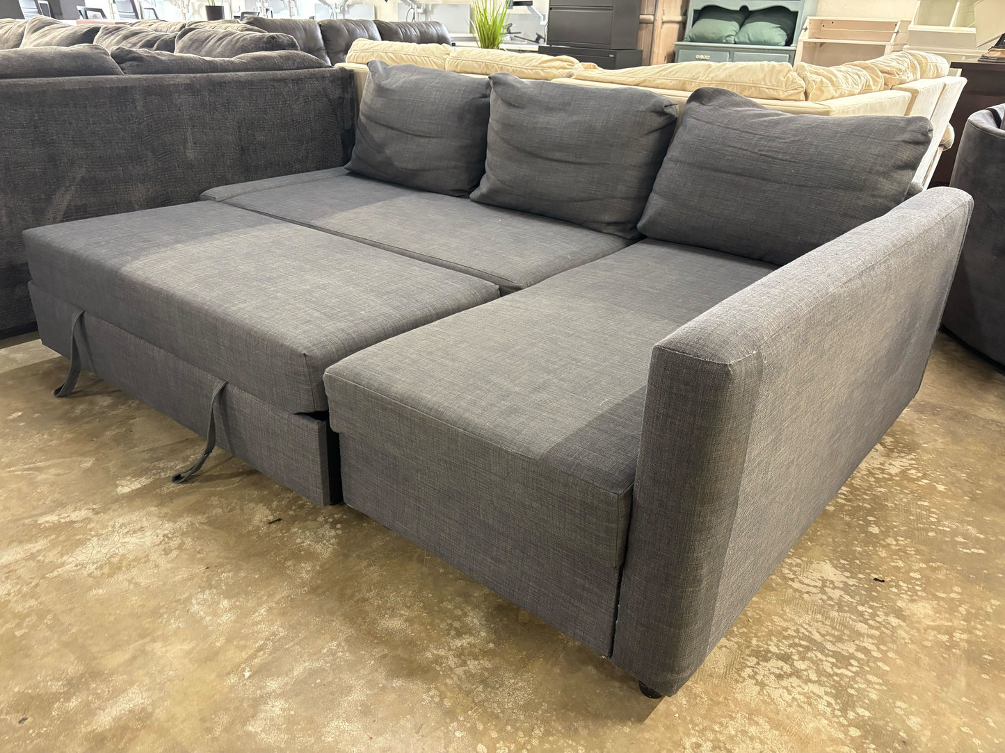 Friheten Sleeper Sectional with storage