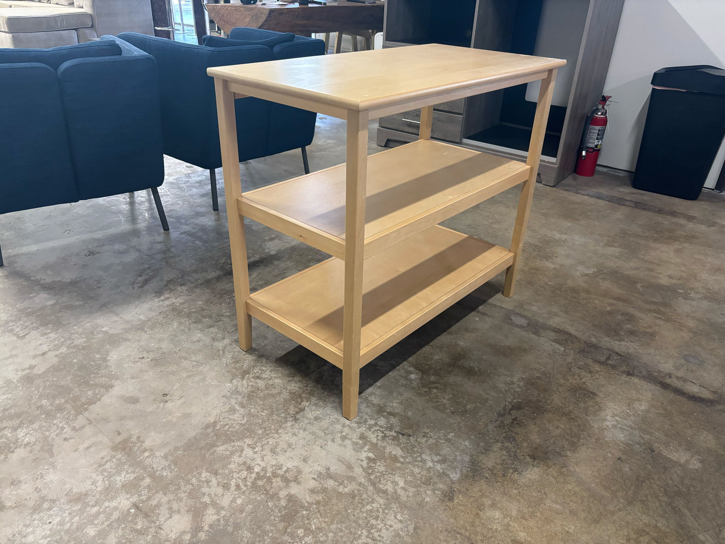 Safavieh Modern Wood Polished Pine Console table