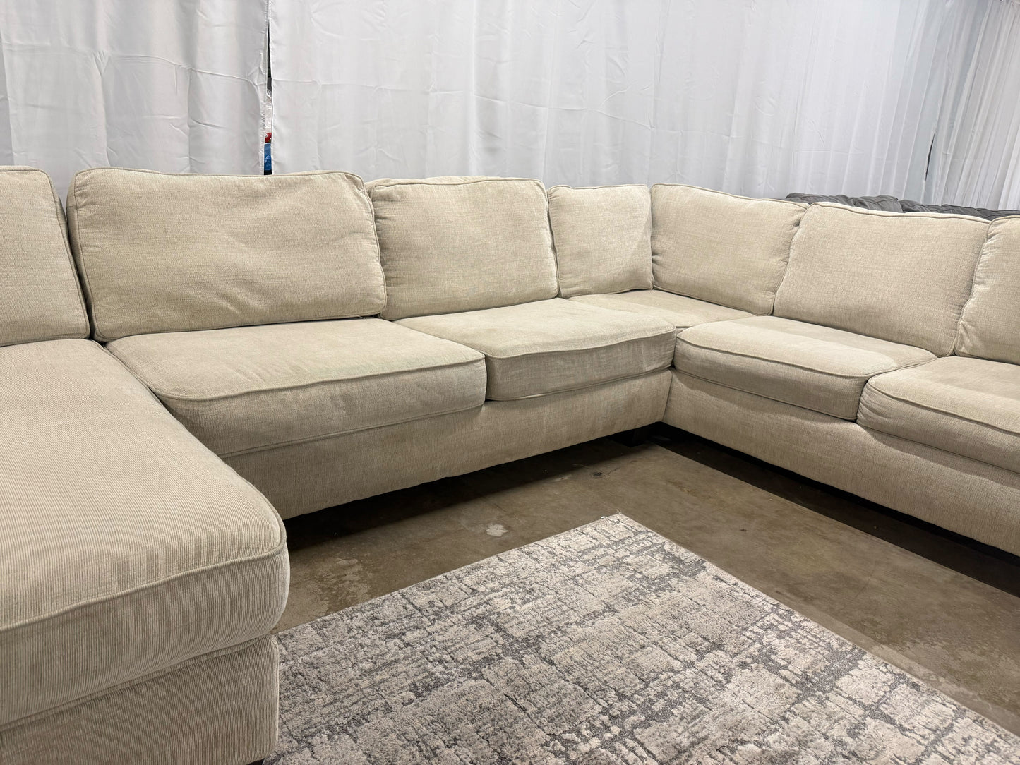 Signature Design 3-piece Sectional