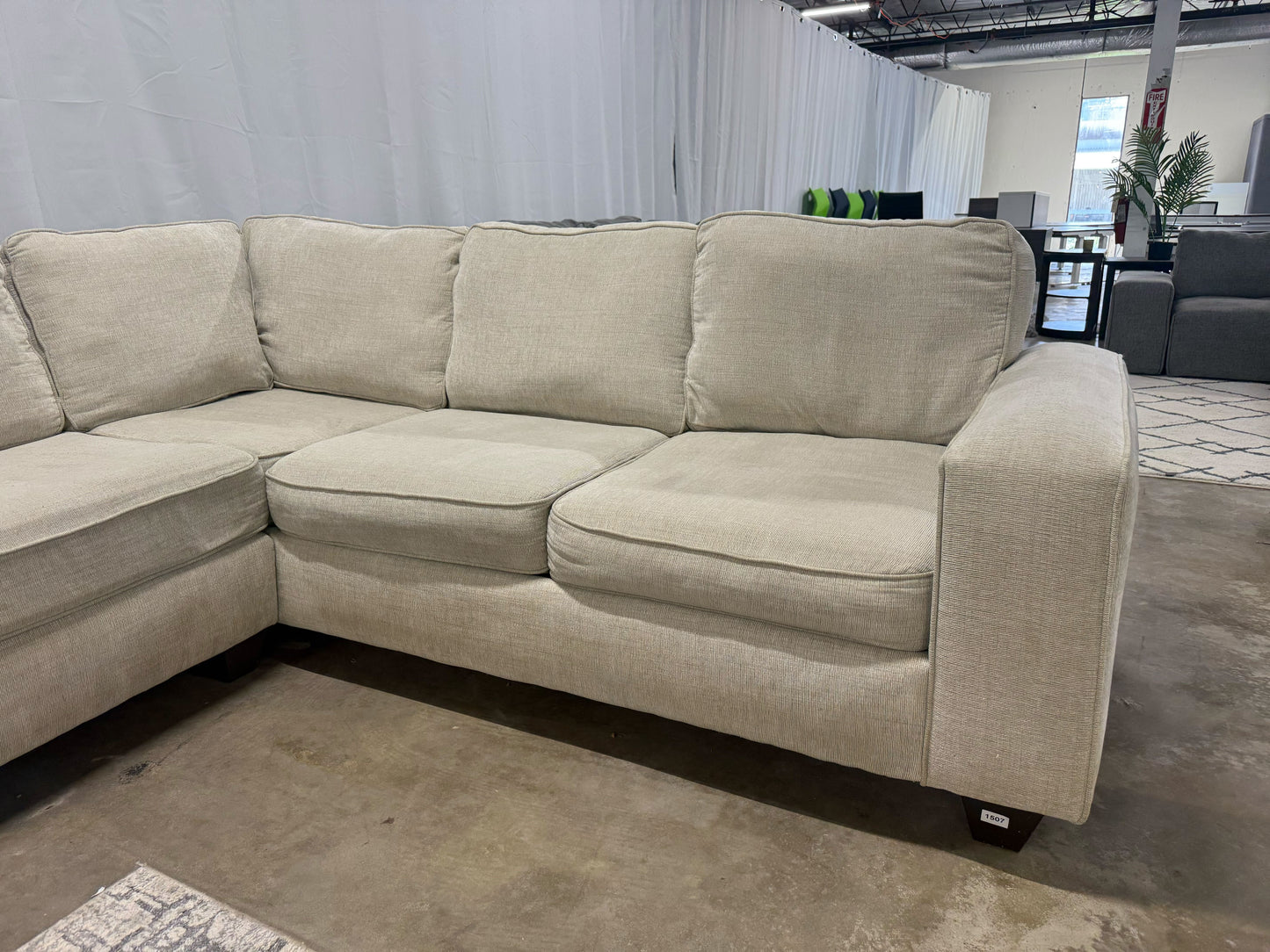 Signature Design 3-piece Sectional