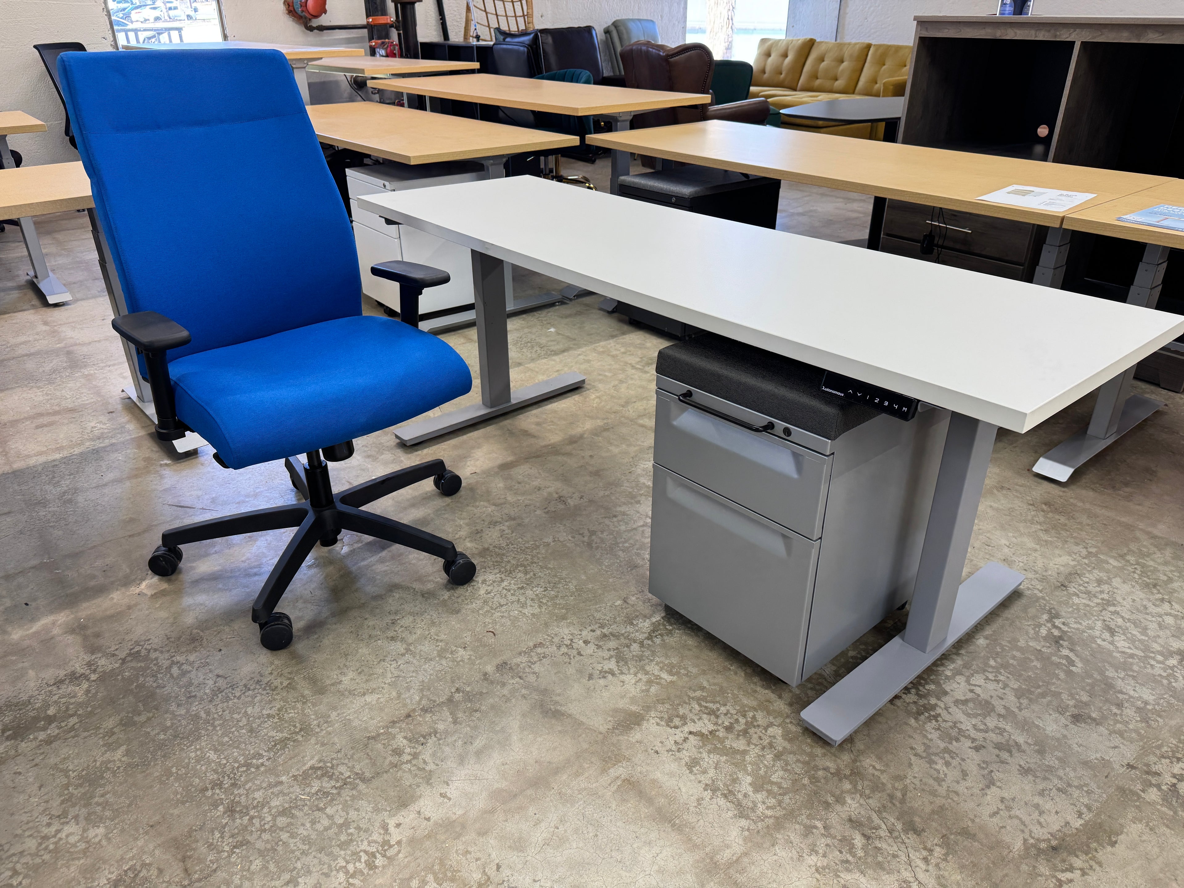 Herman Miller Sit-to-Stand Autonomous Base Desk