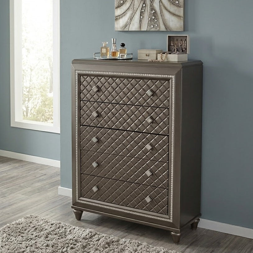 Rooms To Go Diamond Falls Gray Chest