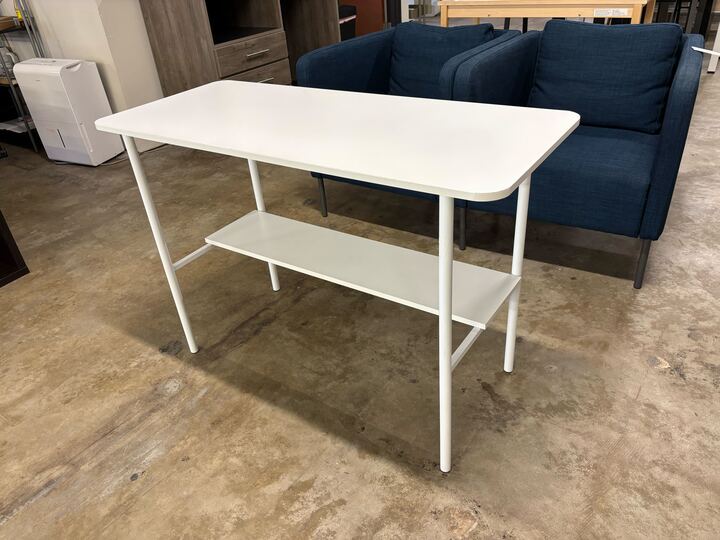 Minimalist Desk