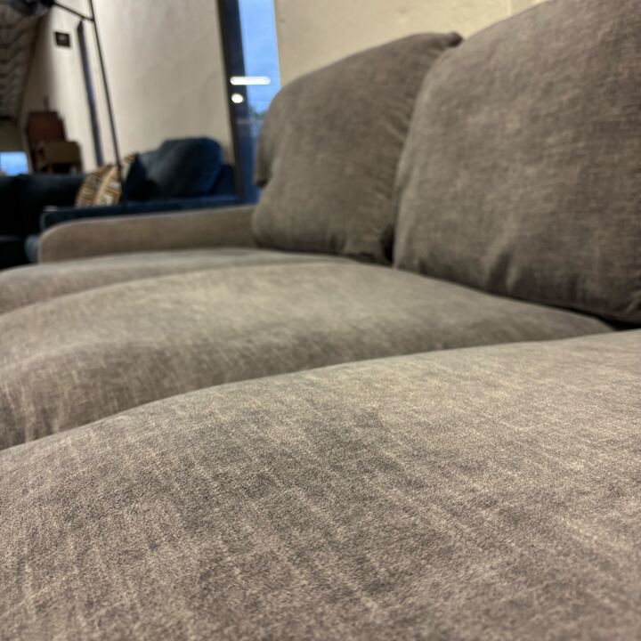 Sundera Living Room Set