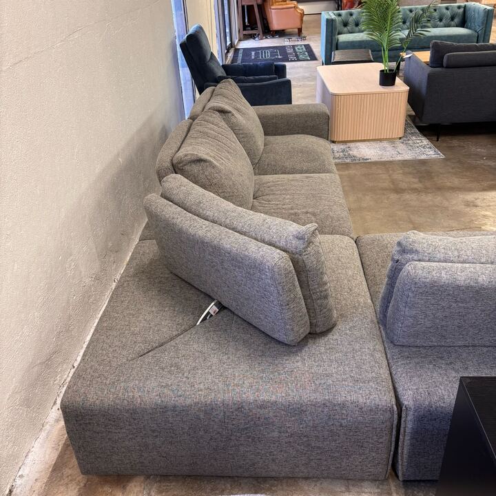 Lainey Park Gray Modular Sectional