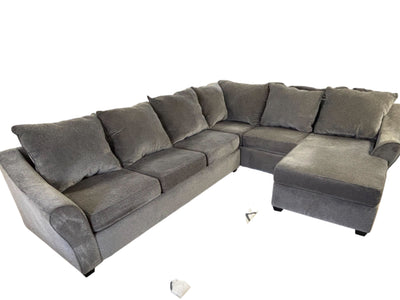 Biddeford 3-pc Sectional with Chaise