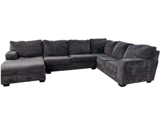 Ballinasloe 3-Piece Sectional with Chaise