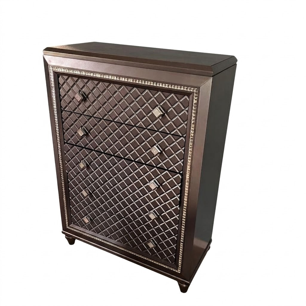 Rooms To Go Diamond Falls Gray Chest